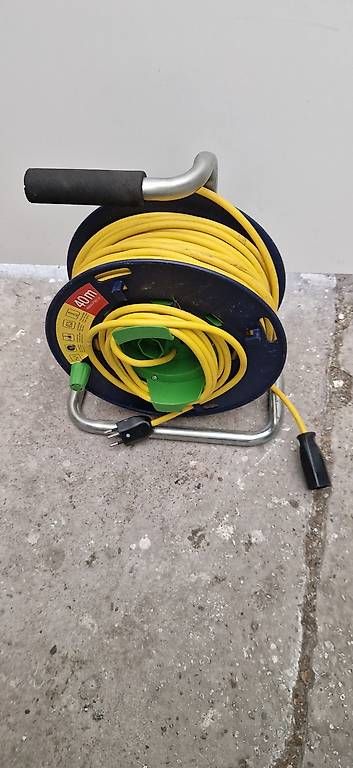 Kabel: Steffen Kabelrolle 40m mit gelbem Kabel – Gebraucht aus Romanshorn von fag_gnd6 1