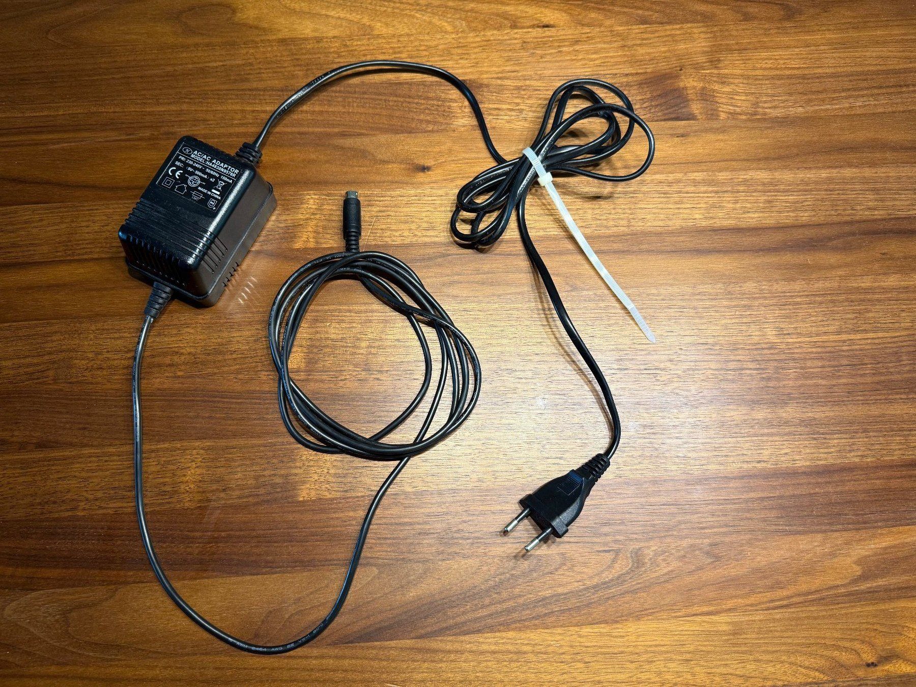 Mackie Console di mixaggio: Mackie Mix 12 FX – Usato da Horgen venduto da mas_px9x 3