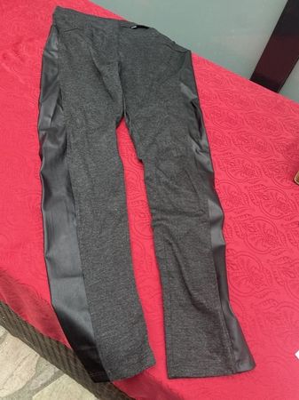 Damen Leggings schwarz mit Lederoptik Halle Berry 40/42