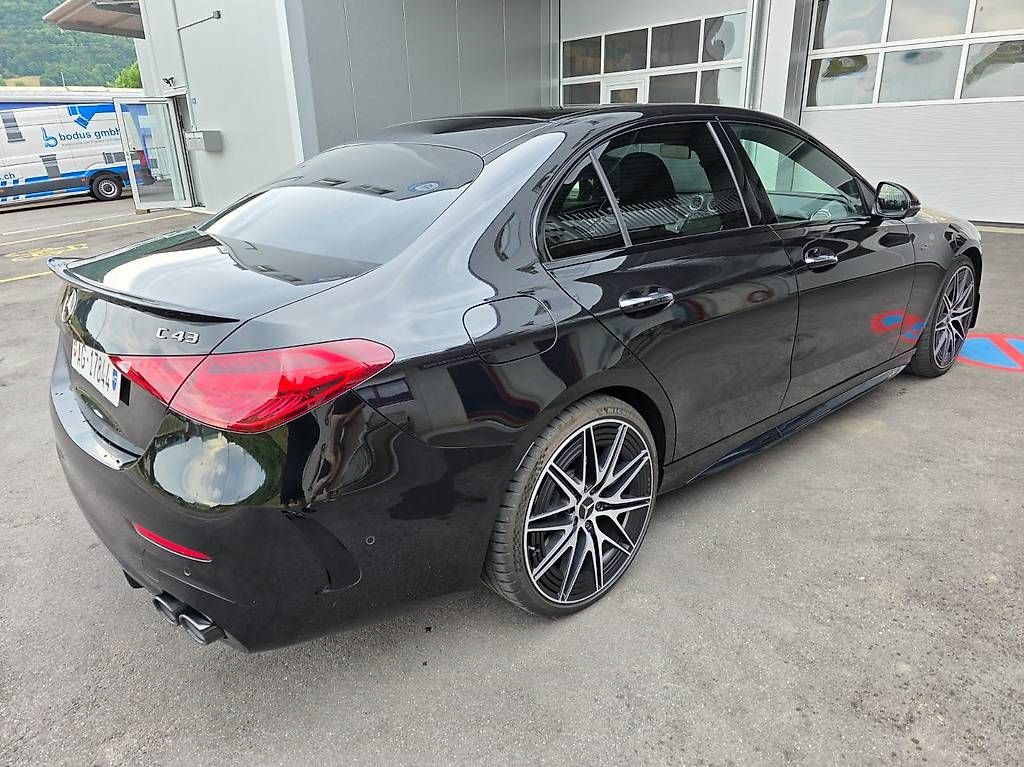 Automobili: Mercedes AMG C43 – Usato da Hornussen venduto da Larissa1 2