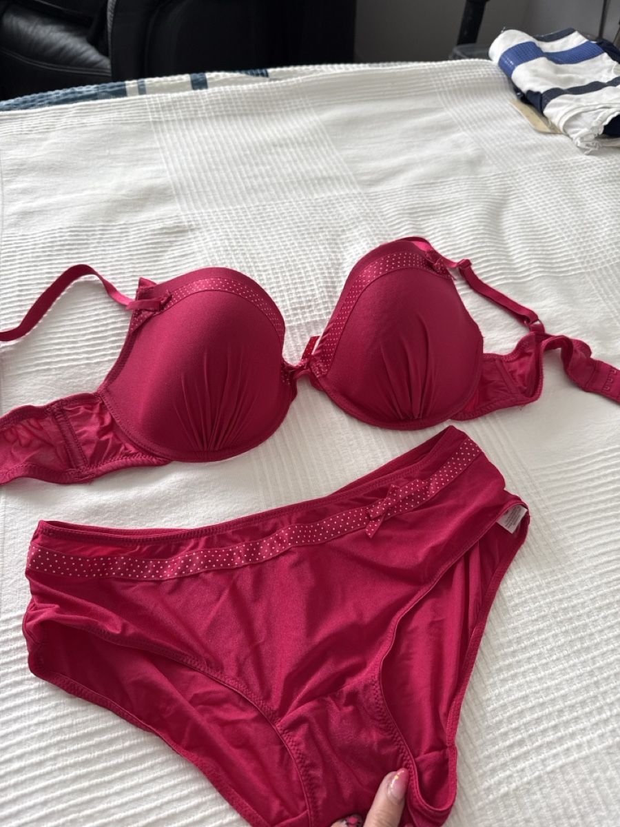 Altra biancheria intima: NEU***SET BH & SLIP Gr L***SUPER GESCHENK*** – Nuovo (secondo la descrizione) da Zürich venduto da Ceca52