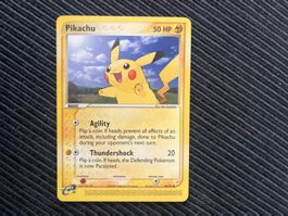 Pokemon Pikachu non Holo EX Team Aqua Team Magma