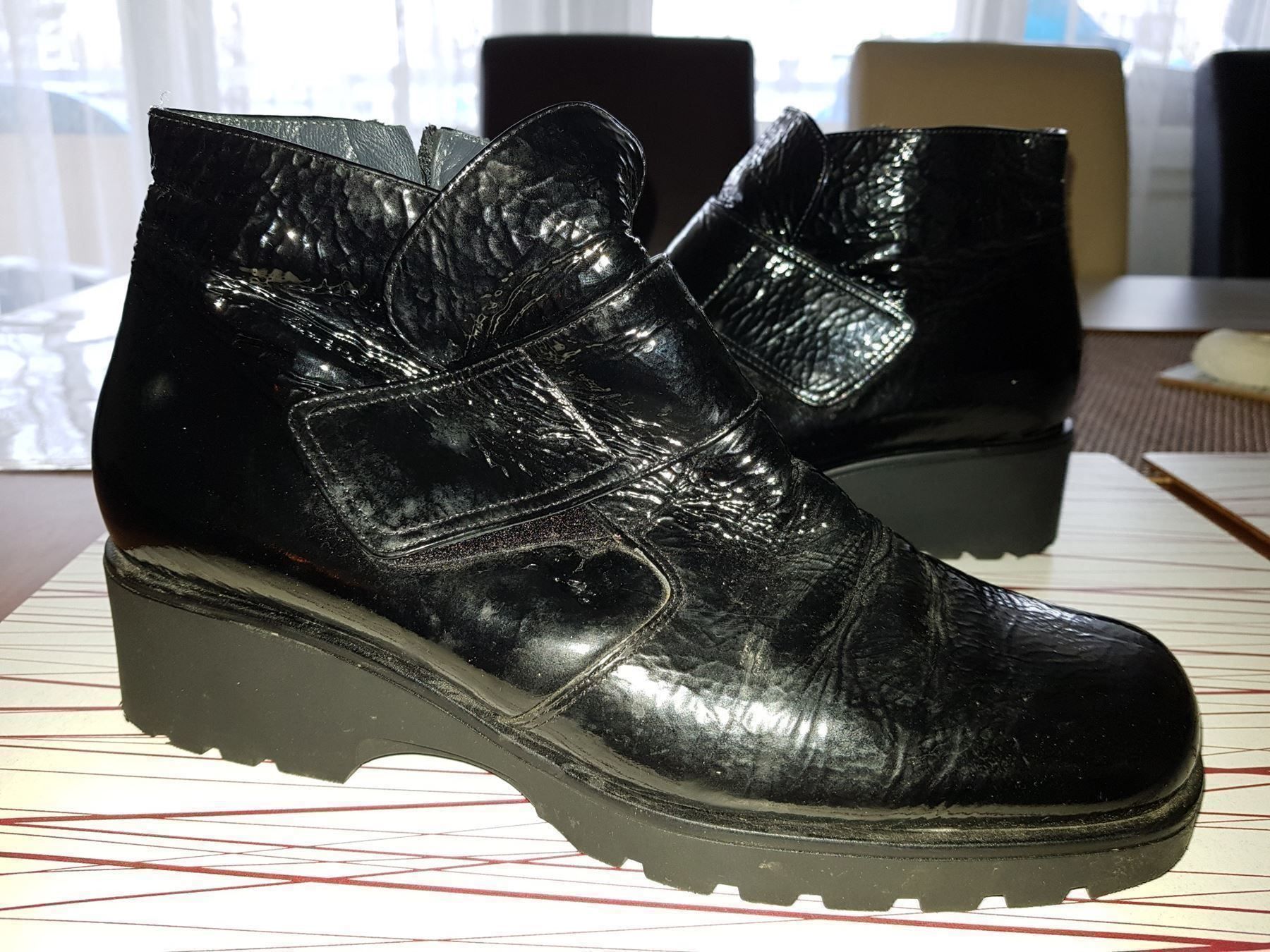 Damenschuhe: VALLEVERDE Bottines / Stiefeletten pointure / Nummer 41 – Gebraucht aus Cossonay-ville von Super-Price-Quality