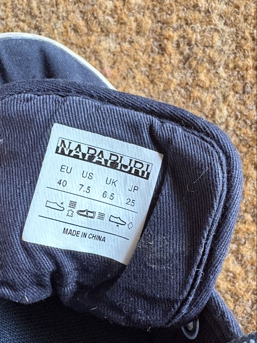 Napapijri Chaussures hommes: Napapijri Canvas-Sneaker  – D'occasion à Kilchberg ZH par Dinamoh 2