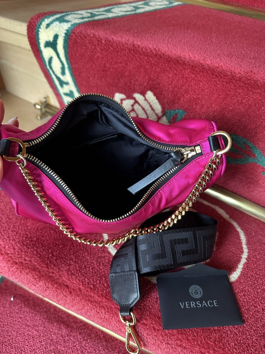Versace Borse da donna: Versace Tasche Medusa Nylon – Nuovo (secondo la descrizione) da Luzern venduto da ariazalea 6