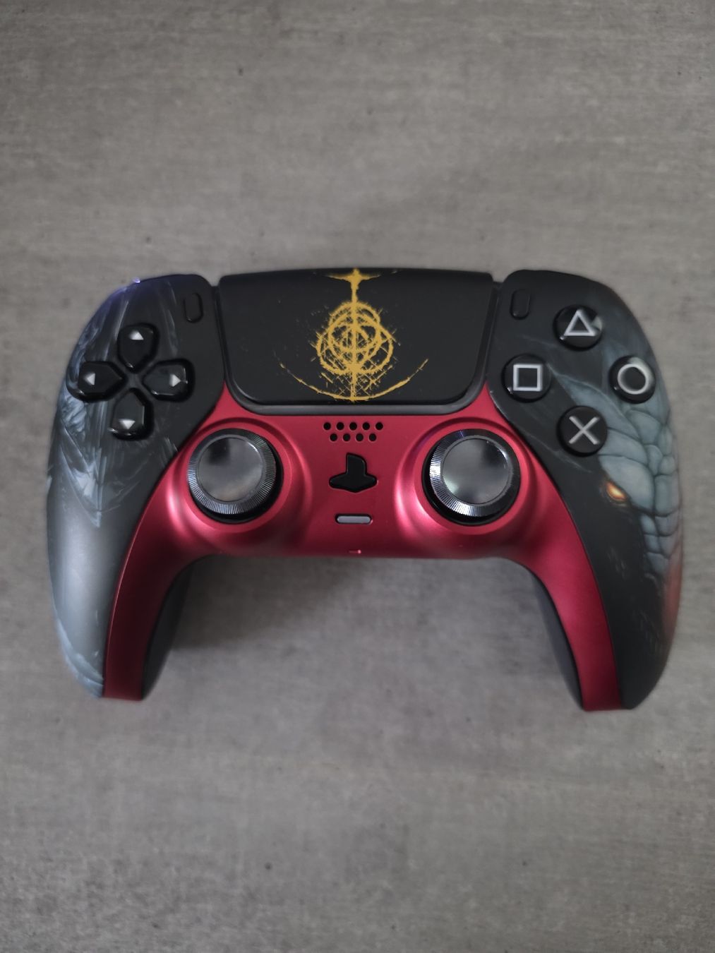 Sony Manettes: PS5 Dualsense Controller - Elden Ring! – Neuf avec emballage d'origine à Sargans par ver_ncy5