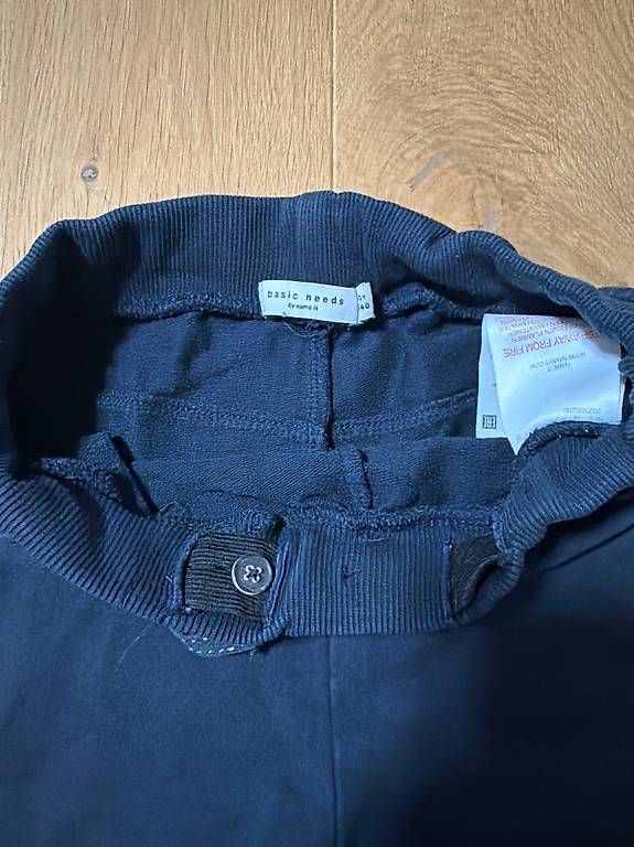 Pantaloni: Kurze Hose Mädchen outdoor Gr140 – Usato da Zürich venduto da mib_6788 1