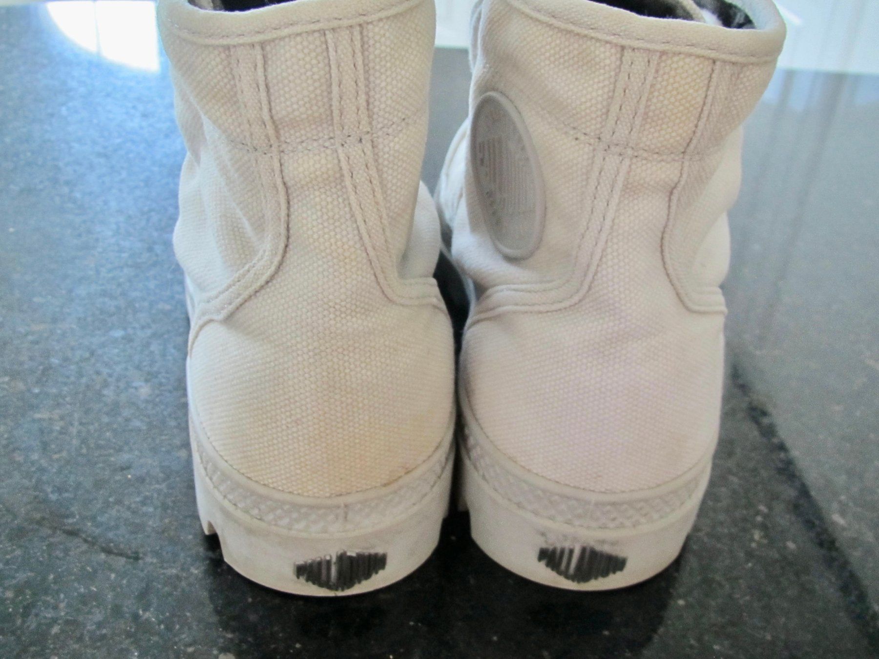Scarpe da donna: BOTTINES PALLADIUM – Usato da Murten venduto da Selliot 4