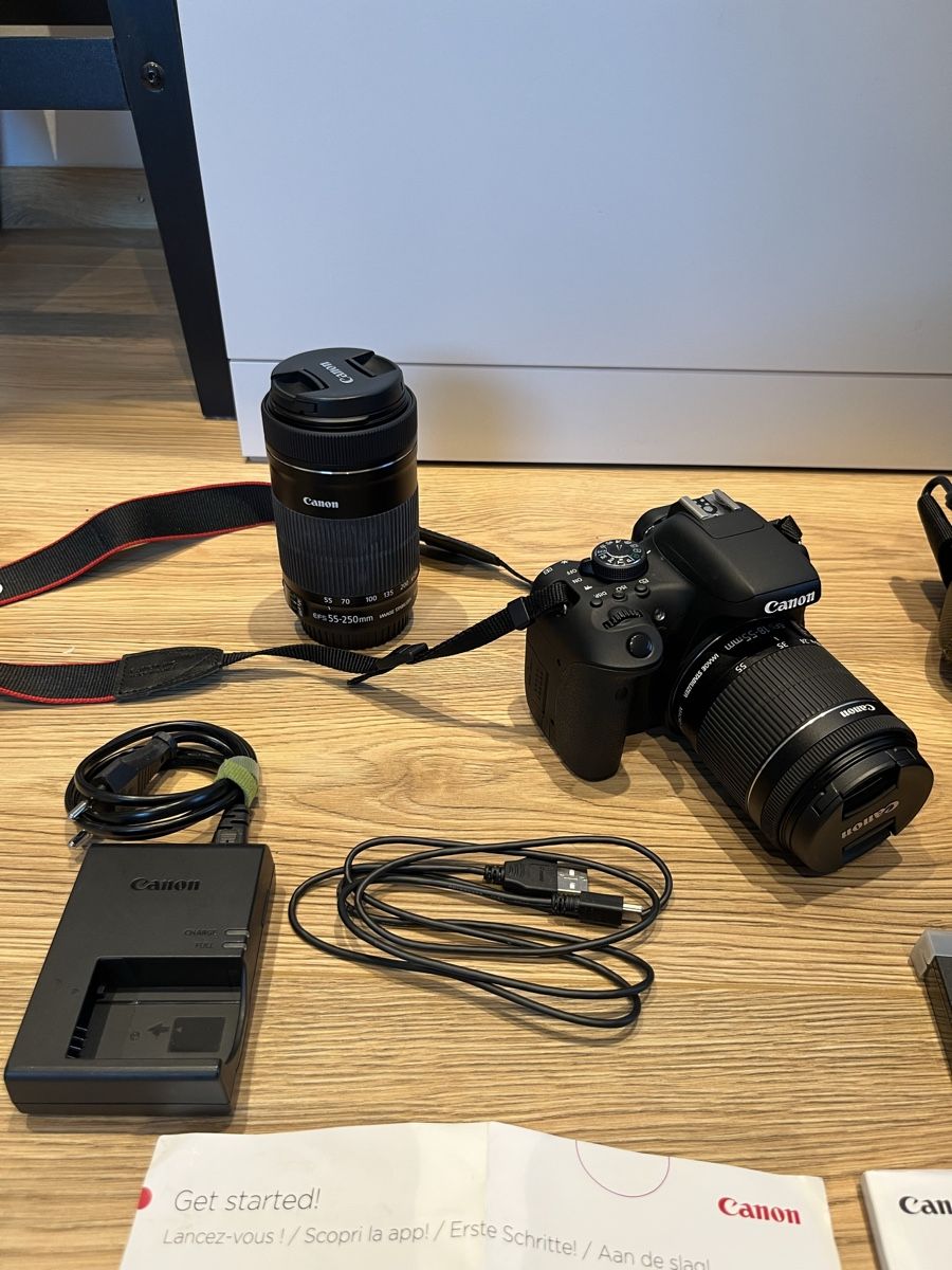 Canon Fotocamera: Canon EOS 750D Kamera Set mit Zubehör – Usato da Basel venduto da philuftikuss 1