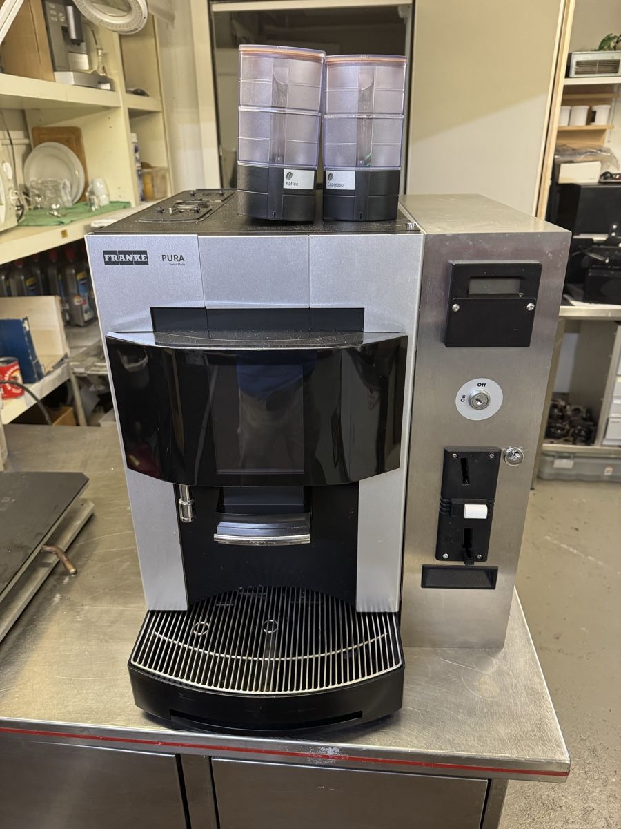 Franke Macchine per caffè & Macchine per espresso: Franke Pura – Difettoso da Zürich venduto da Jaskoch 1