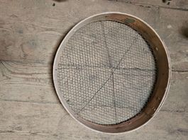 altes Sieb, Getreidesieb (Holz)