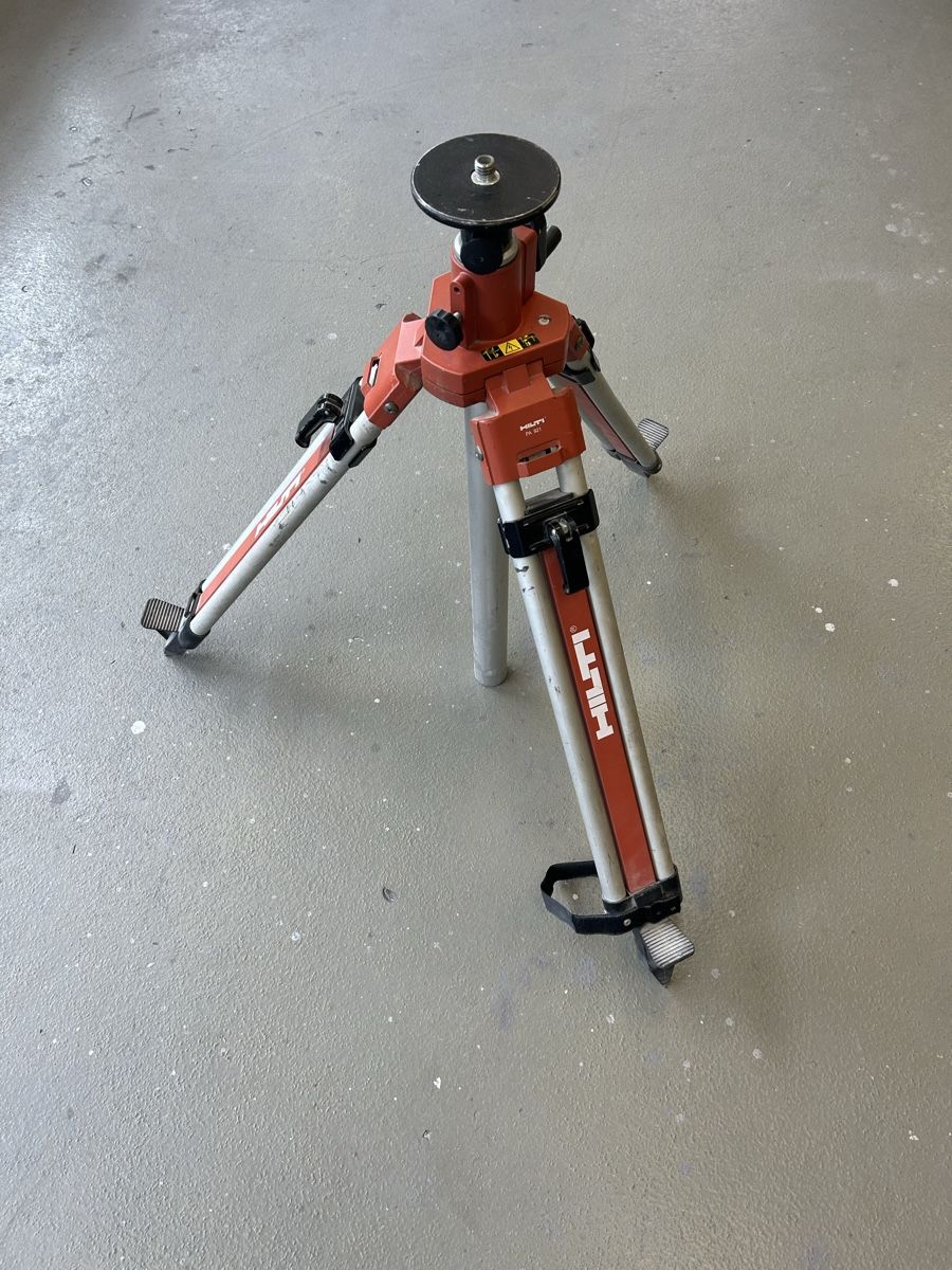 Hilti Tutti gli attrezzi: Hilti Stativ – Usato da Sarnen venduto da asteryx 2