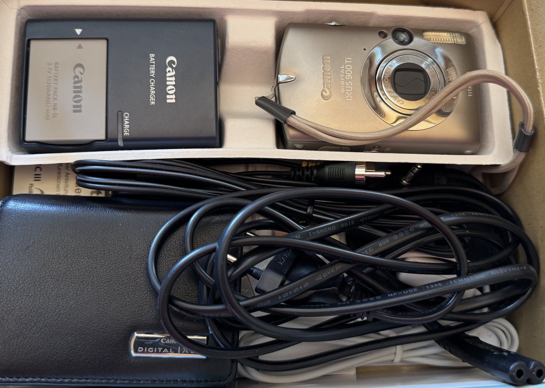 Canon Kamera: Canon Digital IXUS 900 Ti – Gebraucht aus Diepoldsau von preisparadies-ch 6