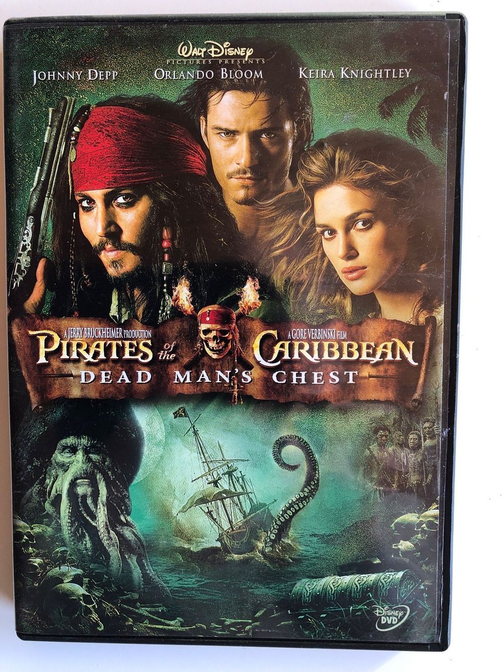Tutti i DVDs: PIRATES DES CARAÏBES (JOHNNY DEPP) – Usato da St-Cierges venduto da Crisi53