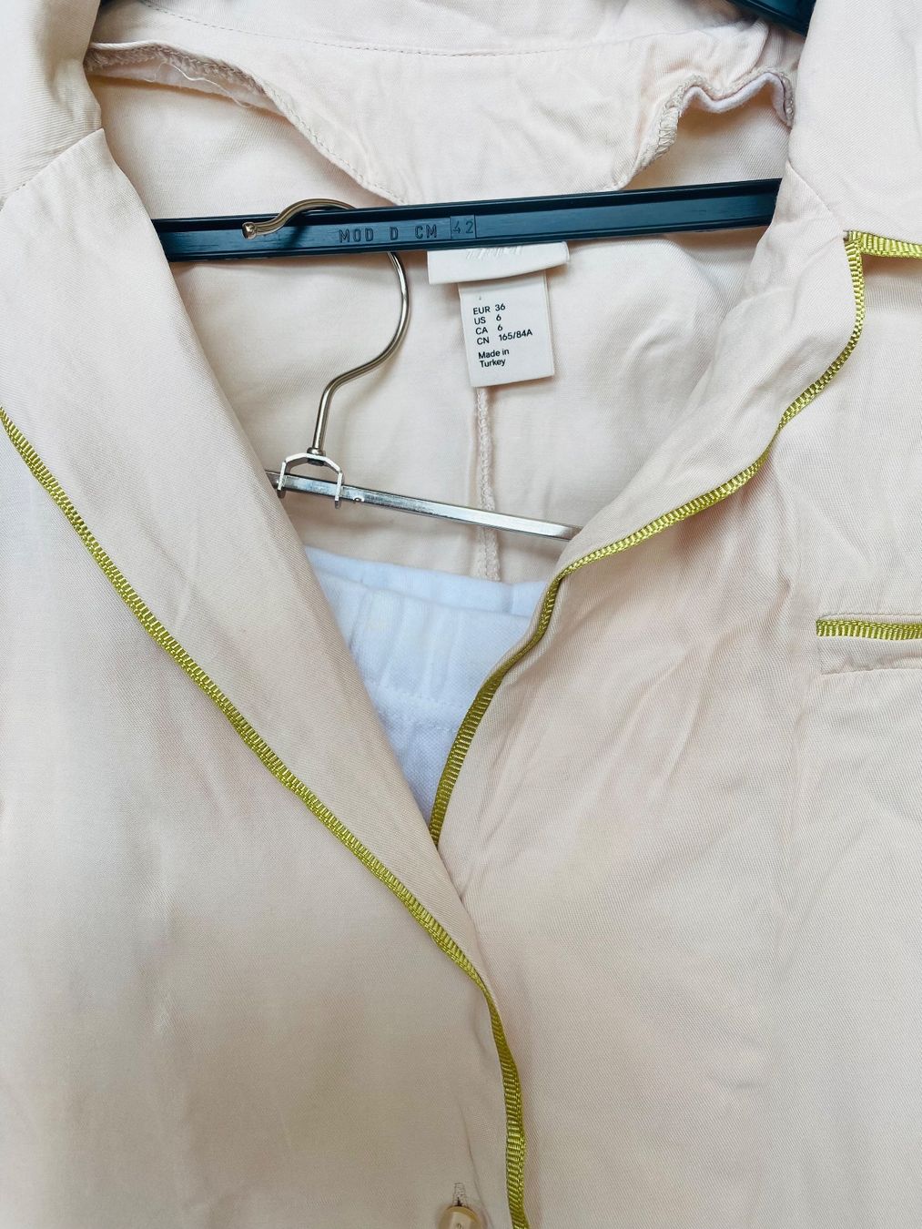 Negligees & Pigiami: Ensemble pyjama d intérieur neuf Envoi possible/Versand mögl – Nuovo (secondo la descrizione) da Belmont-sur-Lausanne venduto da chu_vxf5 2