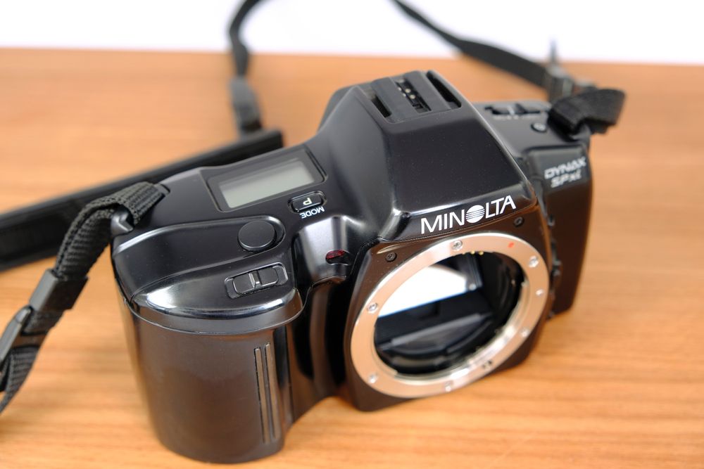 Minolta Fotocamera: Minolta Dynax SPxi – Usato da Luzern venduto da Beli6 4
