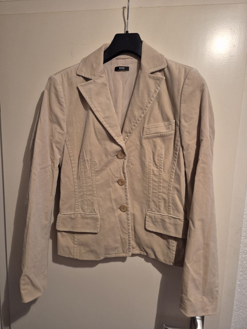 Hugo Boss Completi & Tailleur: Hugo Boss -Damen Bleser – Usato da Neuhausen venduto da gud_sx99