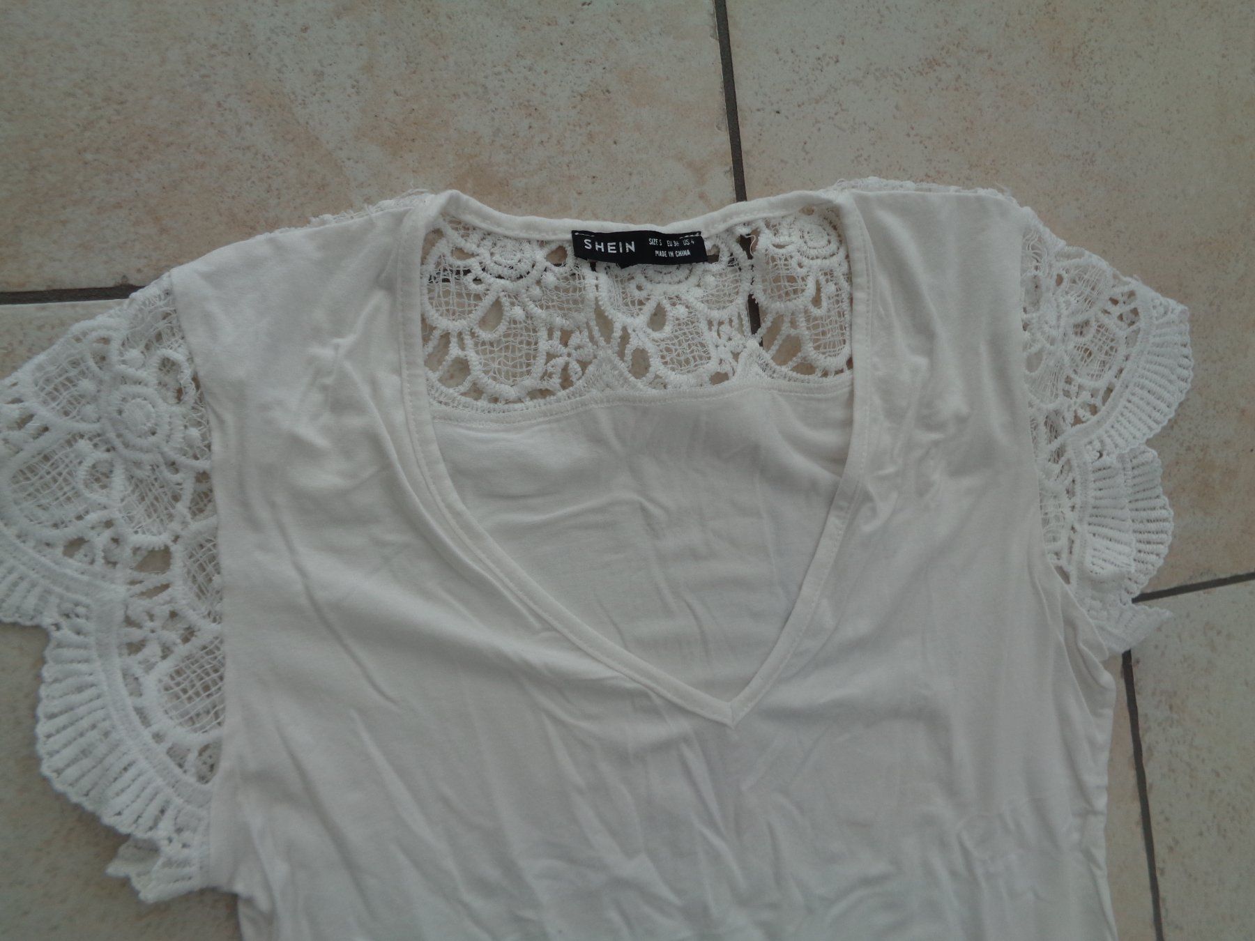 Shein T-shirt: Shirt  Shein  Grösse S – Usato da Kreuzlingen venduto da Robi-2003 1