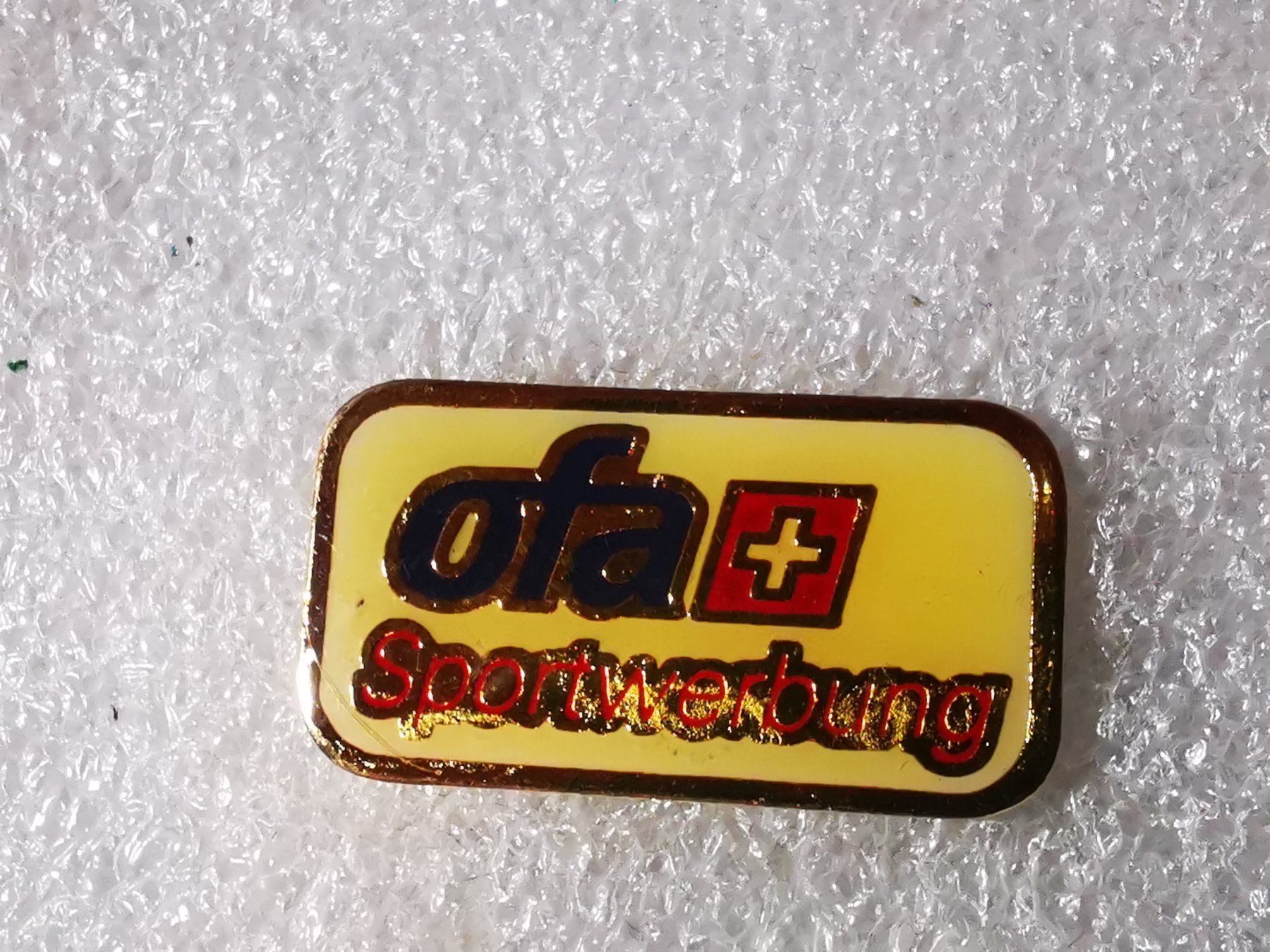 Placchette & Badge: Ansteckpin 143: ofa Sportwerbung – Usato da Oppligen venduto da Pin-Fall-Shop