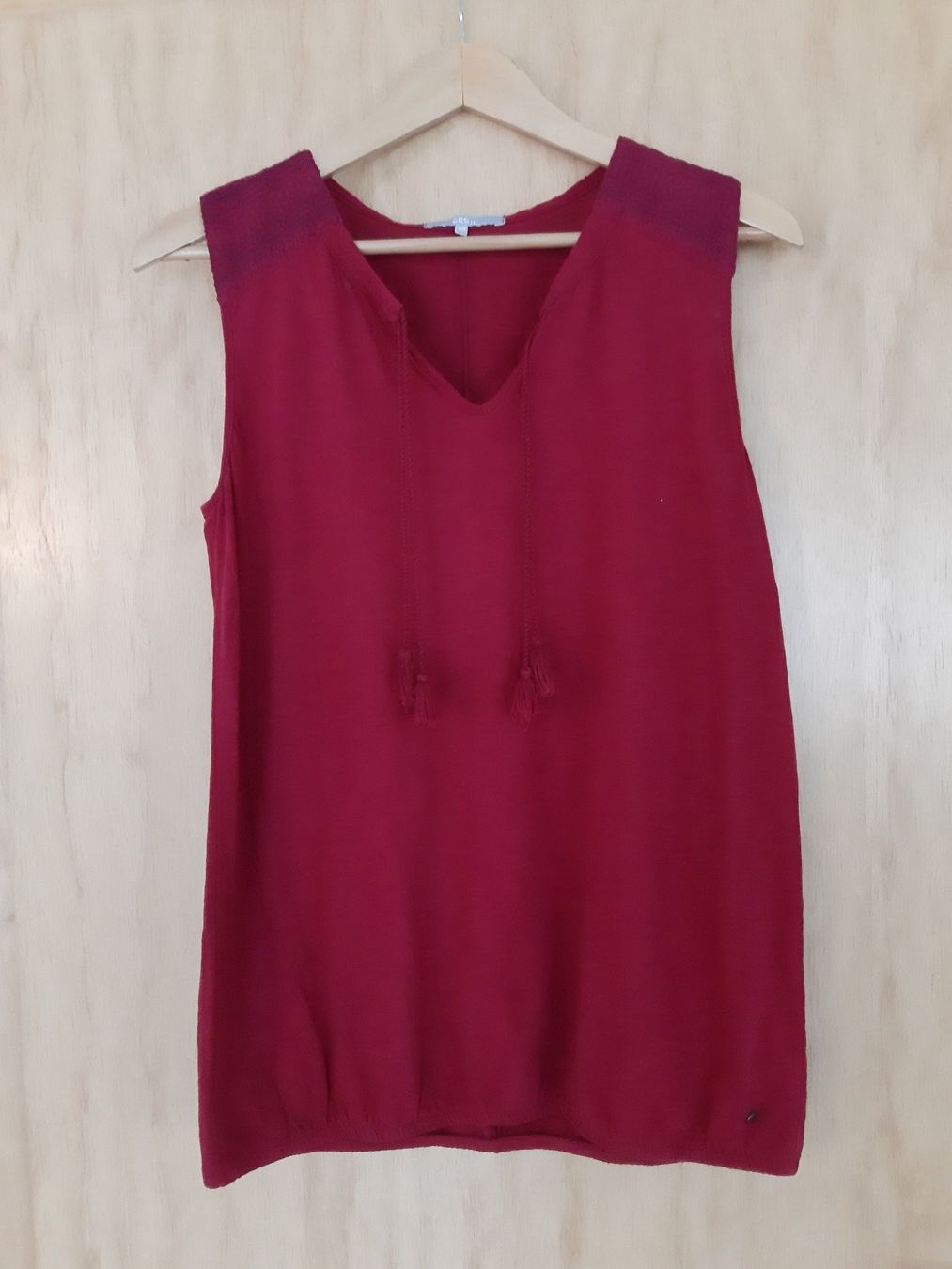 Cecil Top: Cecil Top Gr. M – Usato da Schmitten FR venduto da ReniStern