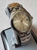 MONDAINE Swiss Made Elegante Damenuhr 28 mm
