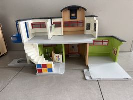Playmobil grosse Schule und Turnhalle