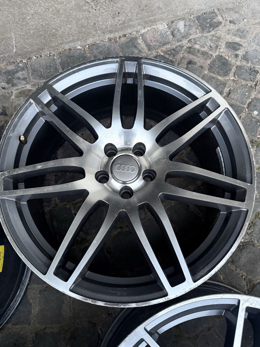 Audi Cerchioni: Audi Replika Alufelgen 9X20 ET 40 – Usato da Bühler venduto da izz_8cqj 4