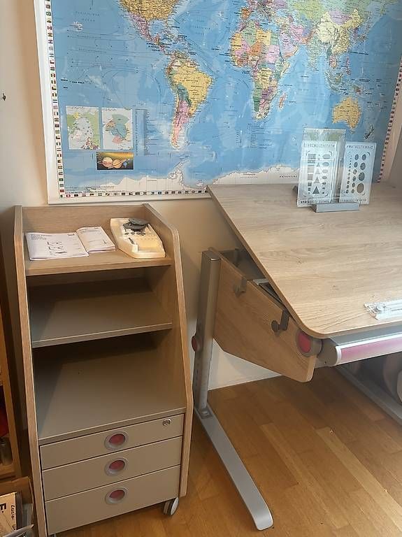 Scrivanie: Winner Compact Schreibtisch + Rollcontainer – Usato da Zürich venduto da Cistovic