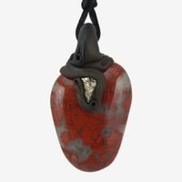 Roter Jaspis Steinanhänger mit Pyrit
