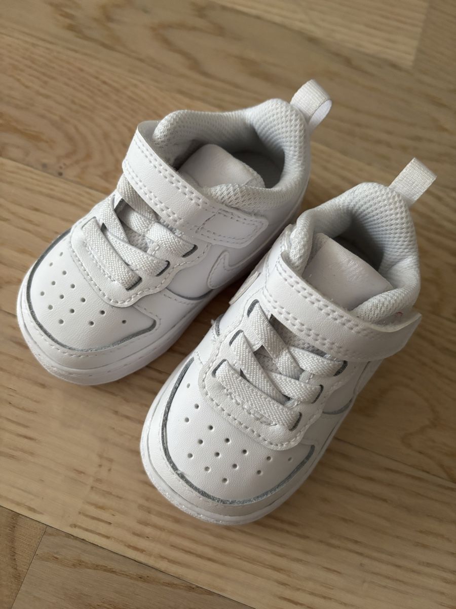 Nike Schuhe für Jungen: Kinderschuhe Nike 19.5 EU – Neu (gemäss Beschreibung) aus Muttenz von Lucia18