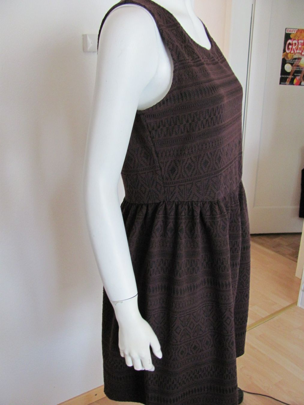 Only Vestiti: Schönes Kleid Bordeaux Gr.L eher M – Usato da Gümligen venduto da Fantapanda 2