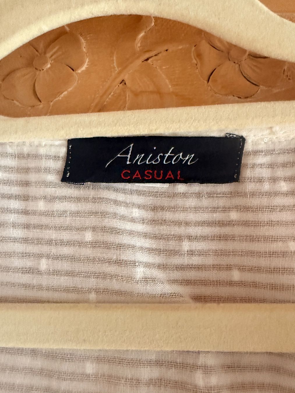Blusen: Weisse Bluse – Neu (gemäss Beschreibung) aus Mastrils von Laura8sevilla 2