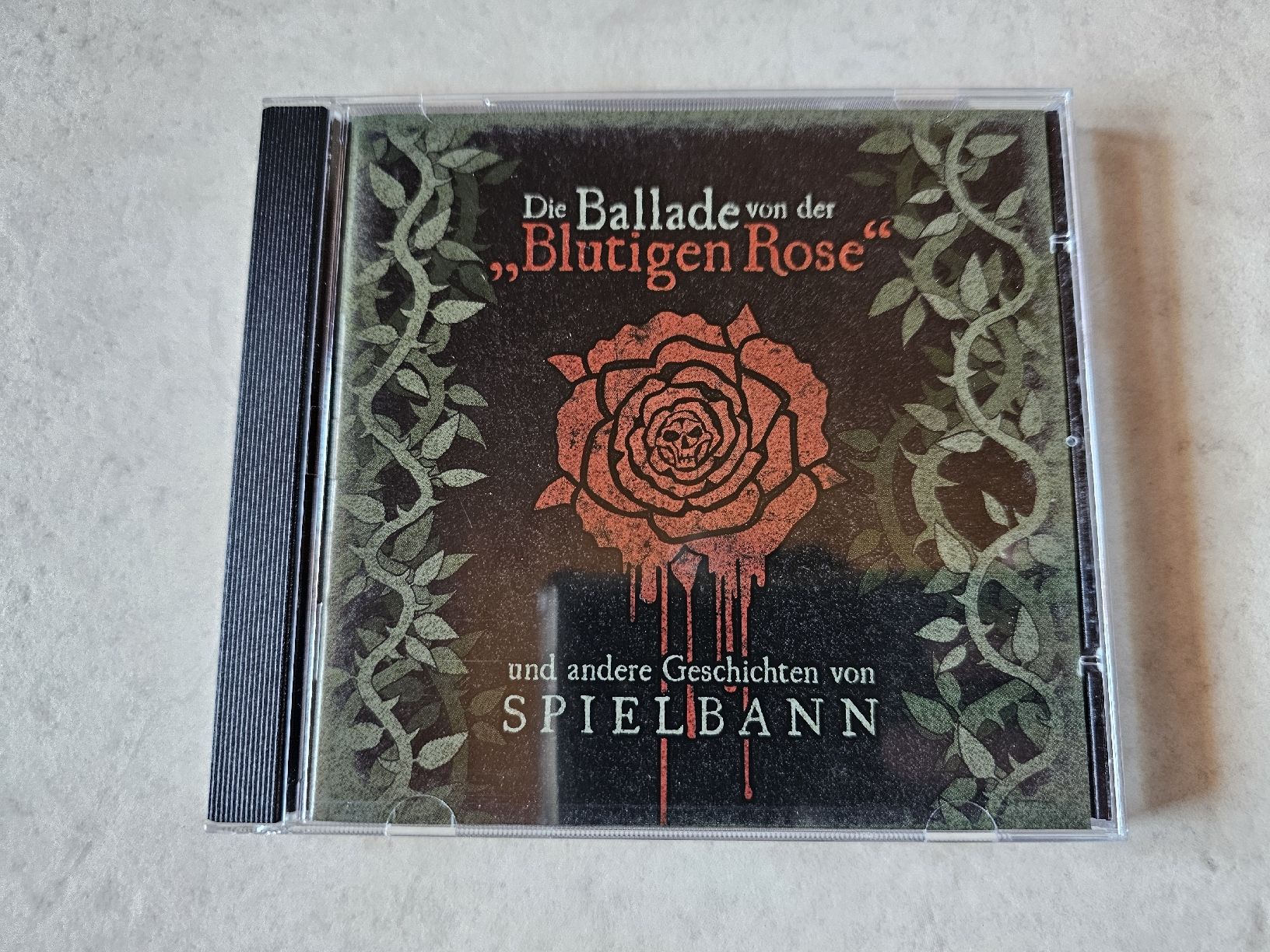 CD: Spielbann  -  Die Ballade von der blutigen Rose – Usato da Schneisingen venduto da backstore24