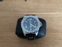 Trauffer Uhr, 3 Zeiger Edelweiss Schwarz Schwarz 43mm