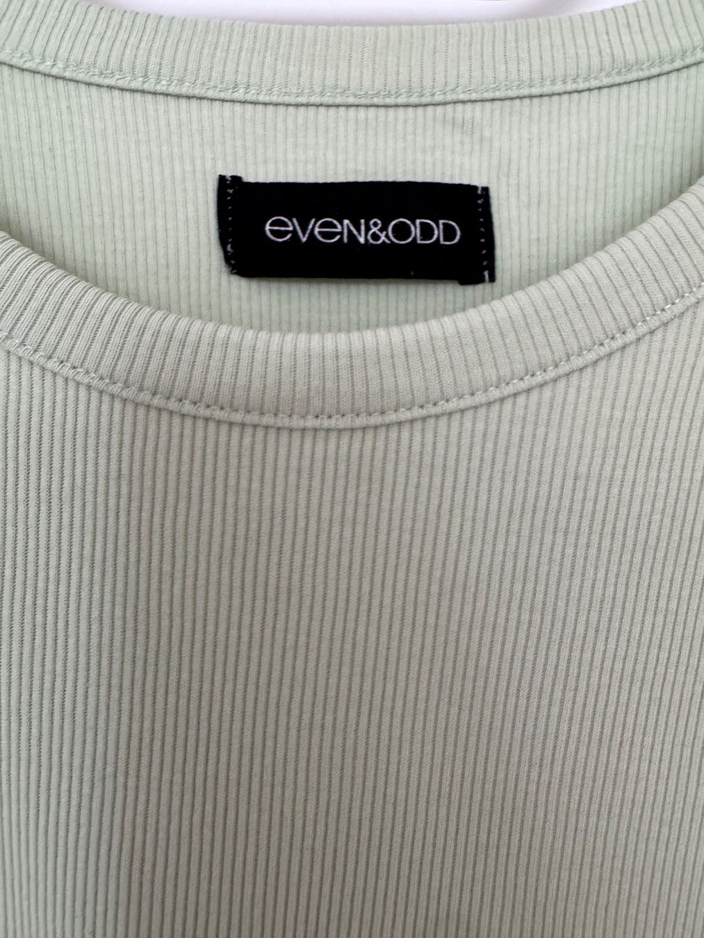 Top: Even and Odd Top, Gr. M, hellgrün – Usato da Niederhasli venduto da Erwied 3