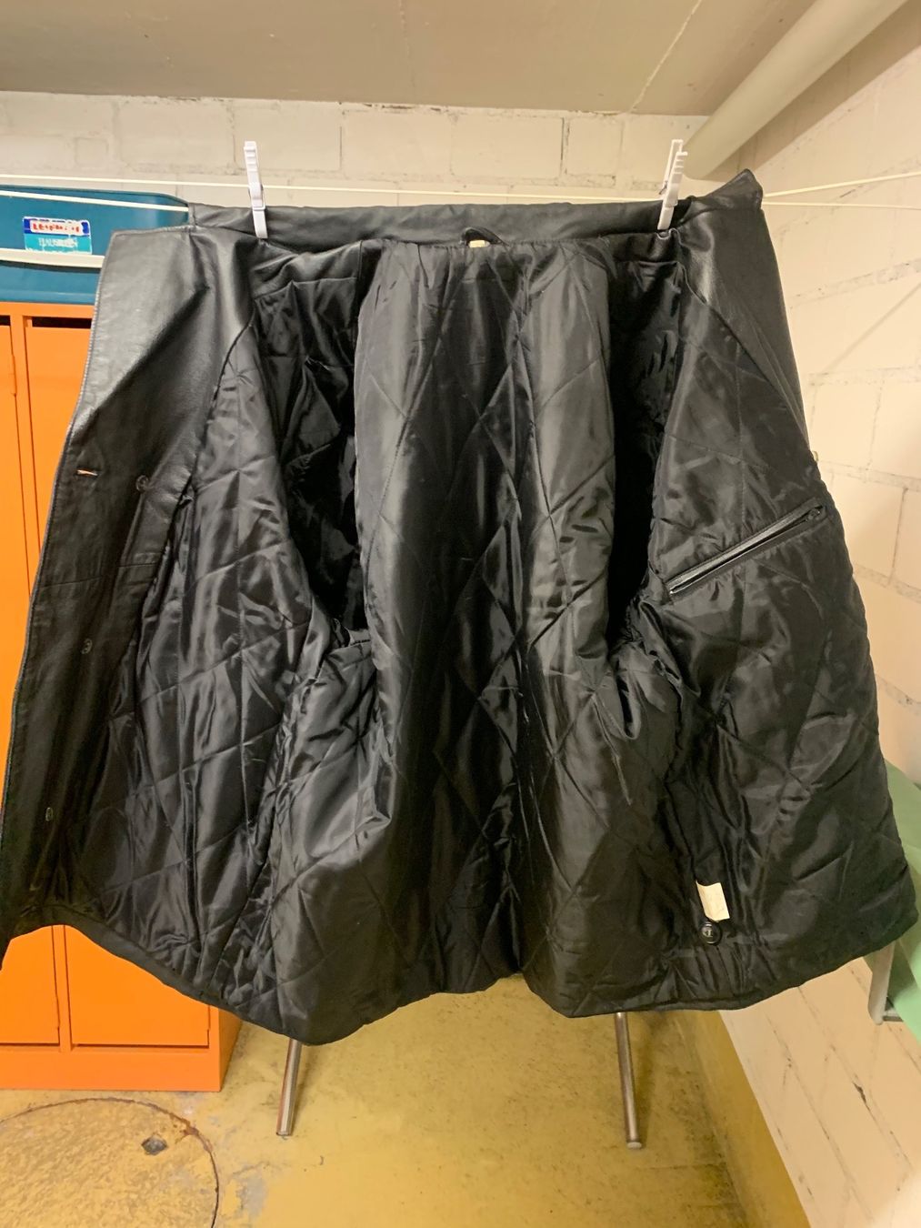 Giacche: Herrenjacke LederJacke grösse 52 – Usato da Thun venduto da jeff070 5
