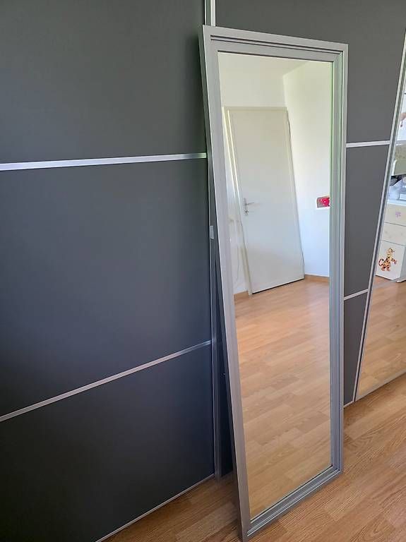 Ikea Specchi: Stand Spiegel – Usato da Bern venduto da Jj94- 1