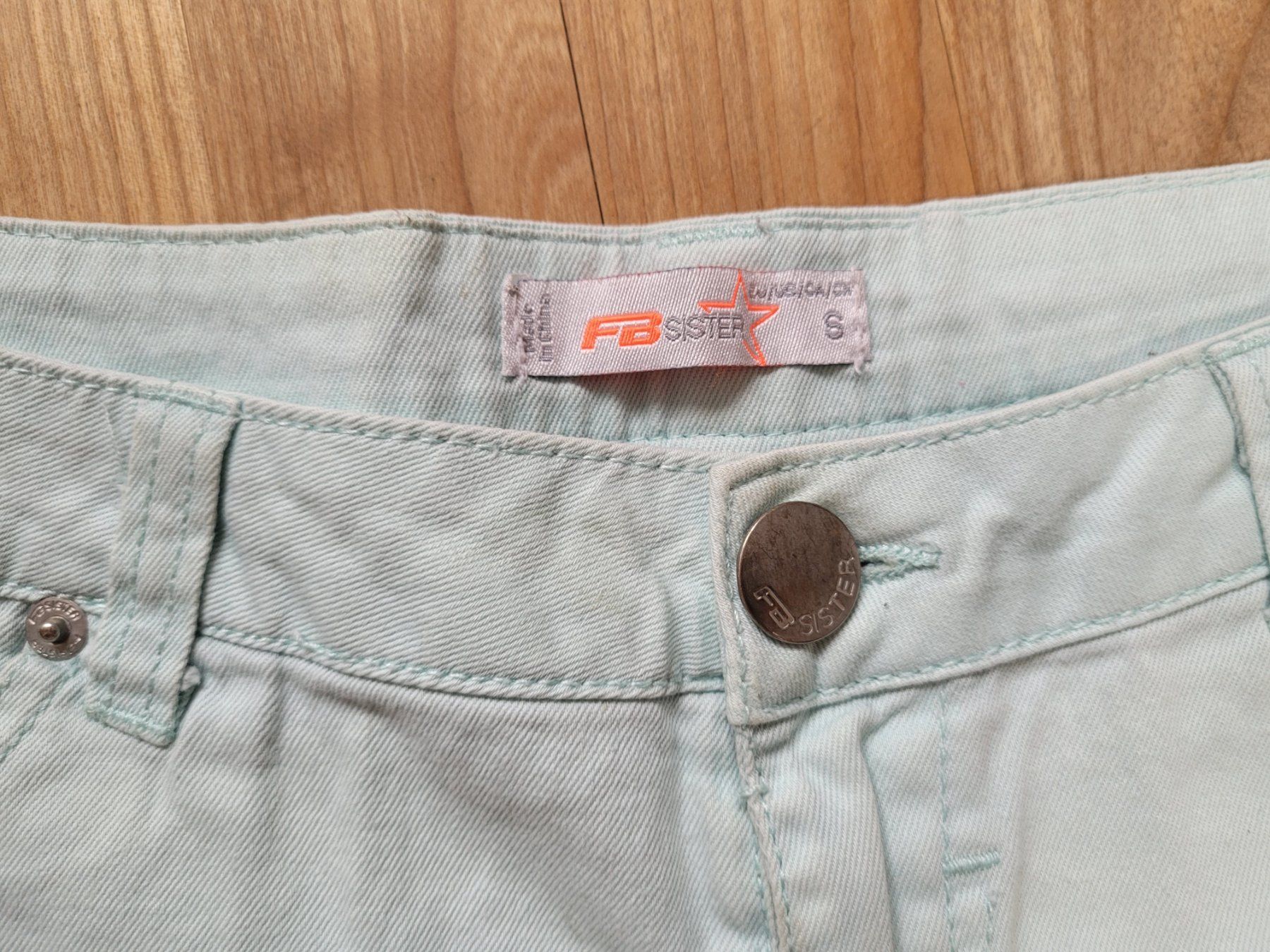 Hosen: Kurze Hosen, Marke FB Sisters, Gr. S, hellblau – Gebraucht aus Aeugst am Albis von Slniecko 3