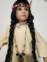 Handgemachte Porzellanpuppe