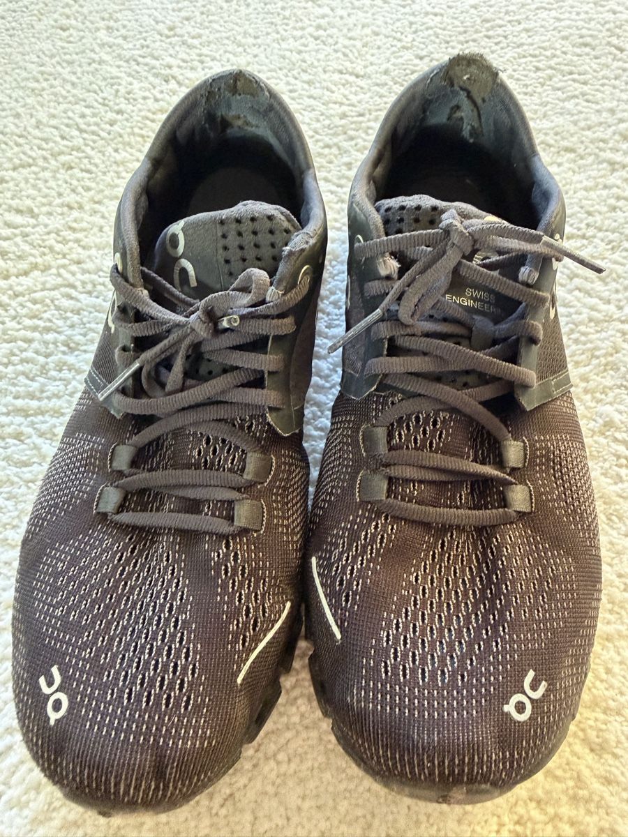 On Scarpe da uomo: Scarpe On Running donna EUR 38 usurate – Usato da Lugano venduto da can_xdd8 1