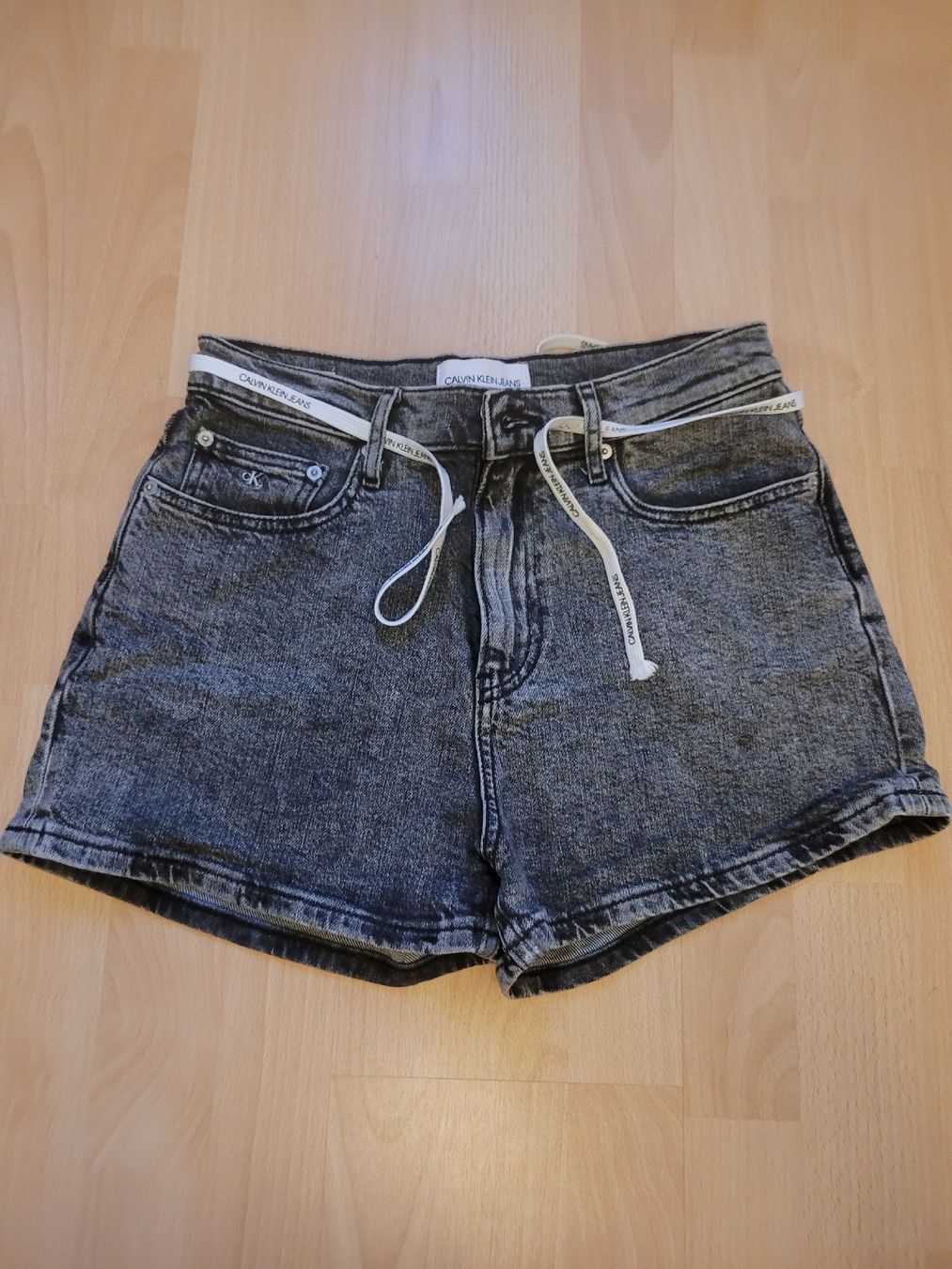 Calvin Klein Hosen: Hose Calvin Klein W30 gr. 38 – Gebraucht aus Inwil von Flower2325