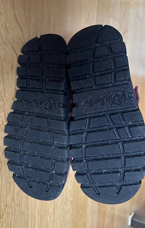 Scarpe per ragazze: Naturino Kinder Winterschuhe Gr. 29 – Usato da Zürich venduto da stq 1