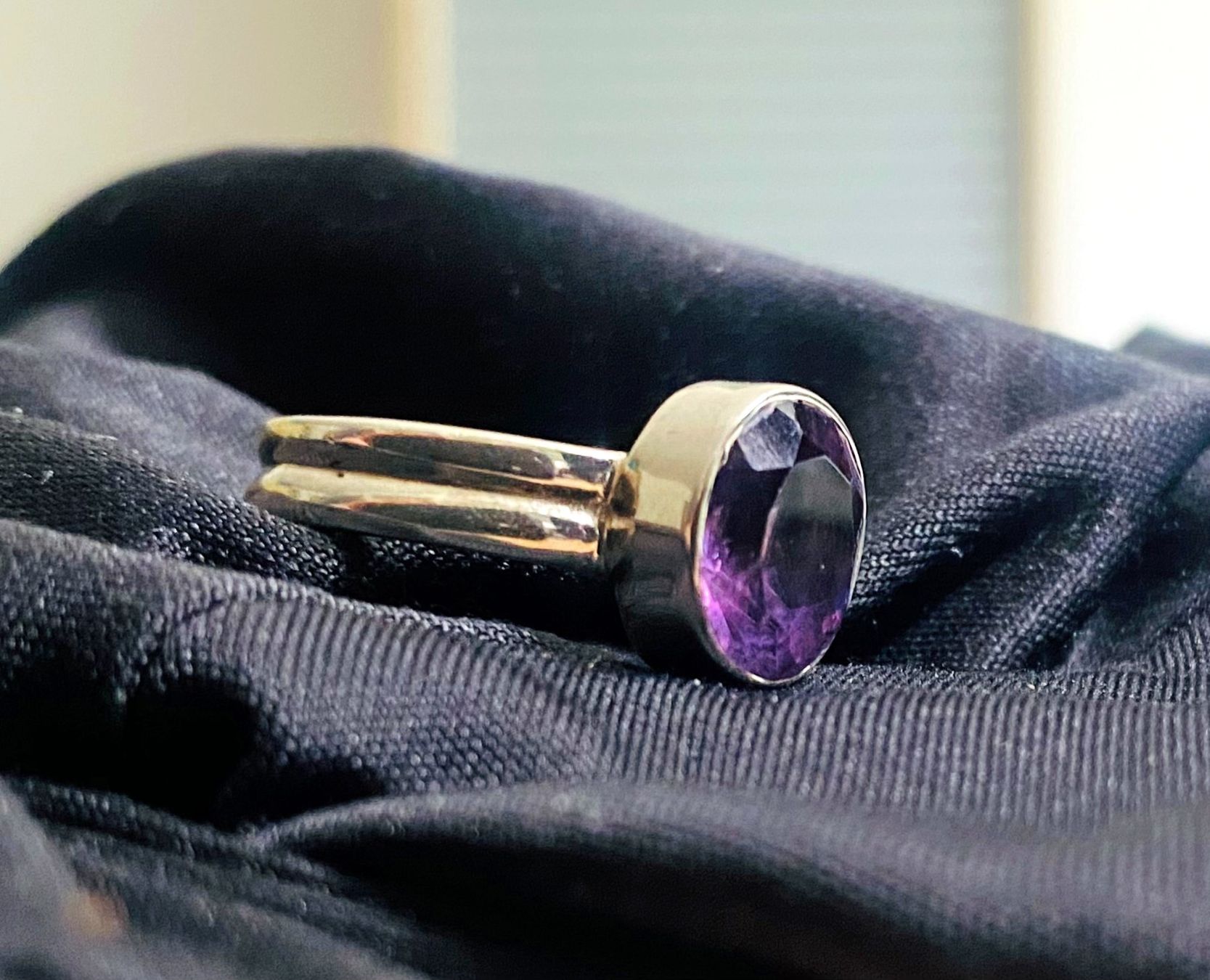Ringe: Schöner 925 Silber Ring mit facettiertem Amethyst – Neu und originalverpackt aus Matten b. Interlaken von kero71 2