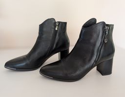 Schwarze Stiefeletten aus Leder, Grösse 38, Top Zustand!