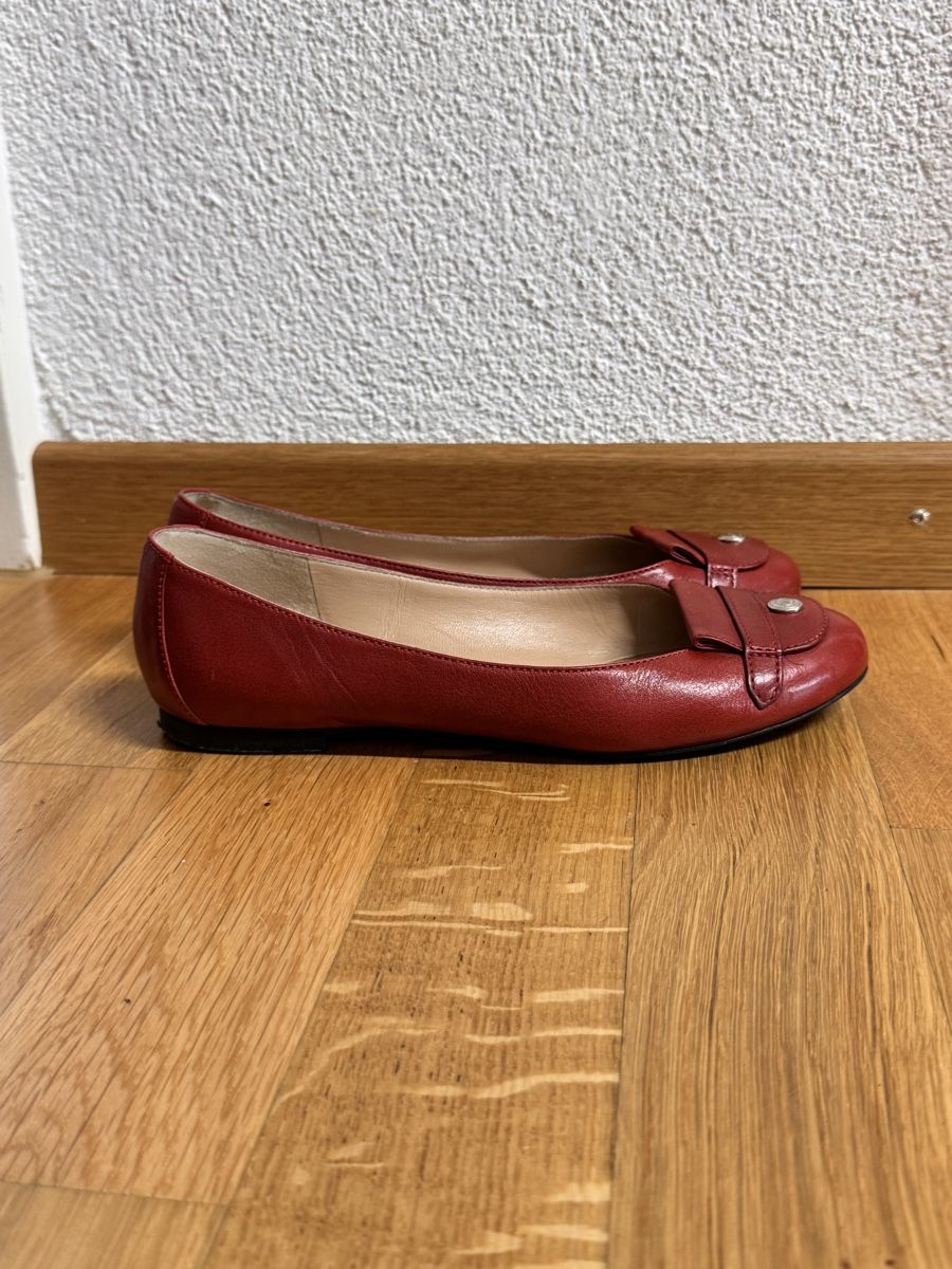 Longchamp Damenschuhe: Longchamp rote Leder Ballerina  – Gebraucht aus Winterthur von kh.meier 2