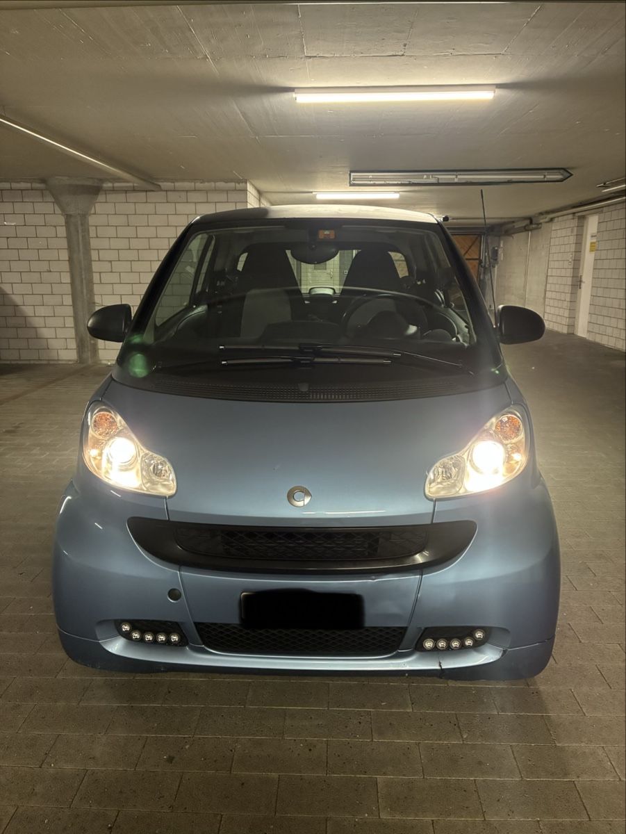 Smart Automobili: Smart fortwo mit MFK – Usato da Hermetschwil-Staff venduto da emm_95z9