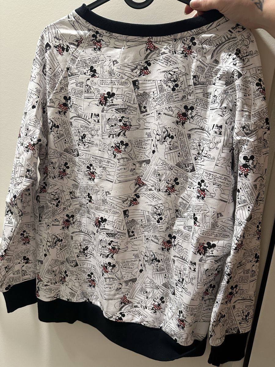 Maglioni & Felpe: Pull Sweat Disneyland Paris Mickey NEUF – Nuovo e nell'imballaggio originale da Plan-les-Ouates venduto da aur_z5pj 1