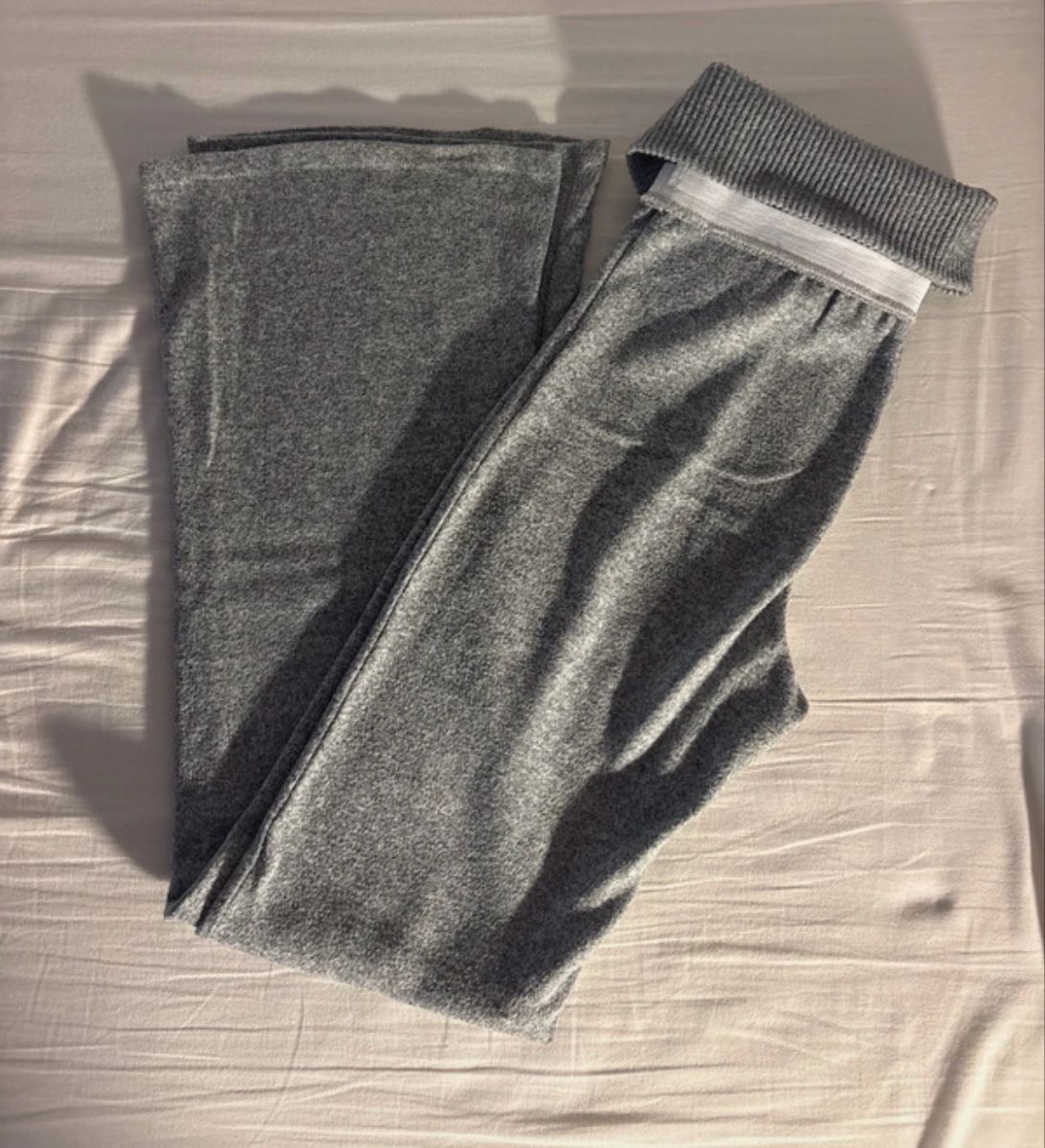 Bershka Maglioni & Felpe: Completo Bershka – Usato da Rancate venduto da Birbine 1