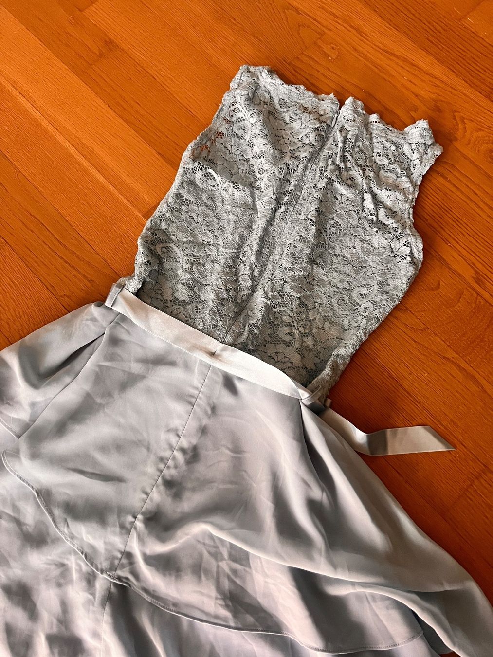 Vestiti: Kleid hellblau – Usato da Emmen venduto da ama_8wmn 4