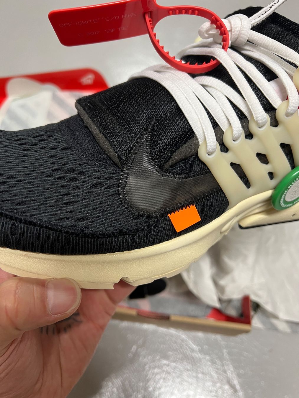 Nike Scarpe da uomo: Air Presto Off-White - EU 46 – Nuovo e nell'imballaggio originale da Bern venduto da ElevenFive 7
